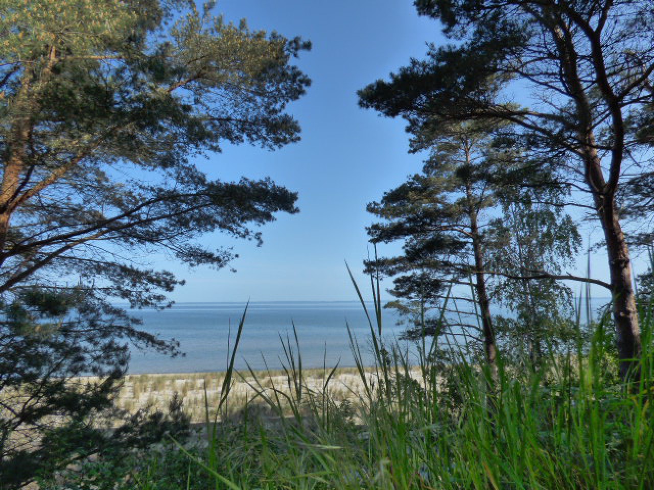 STRANDNAH! EFH mit verwunschenem Garten...