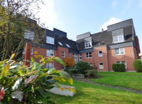 3,0 Zimmer-Mietwohnung = Endetage mit Balkon